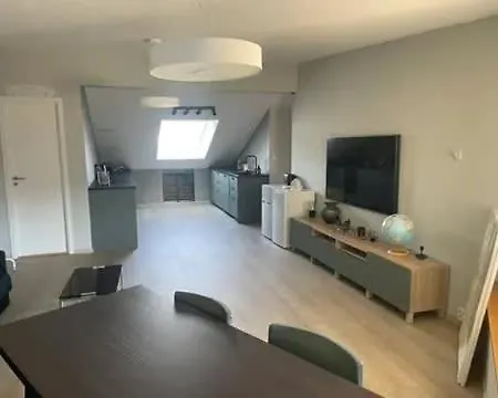 Dinbnb I Penthouse I Rooftop Terrace I Walk To Everything *